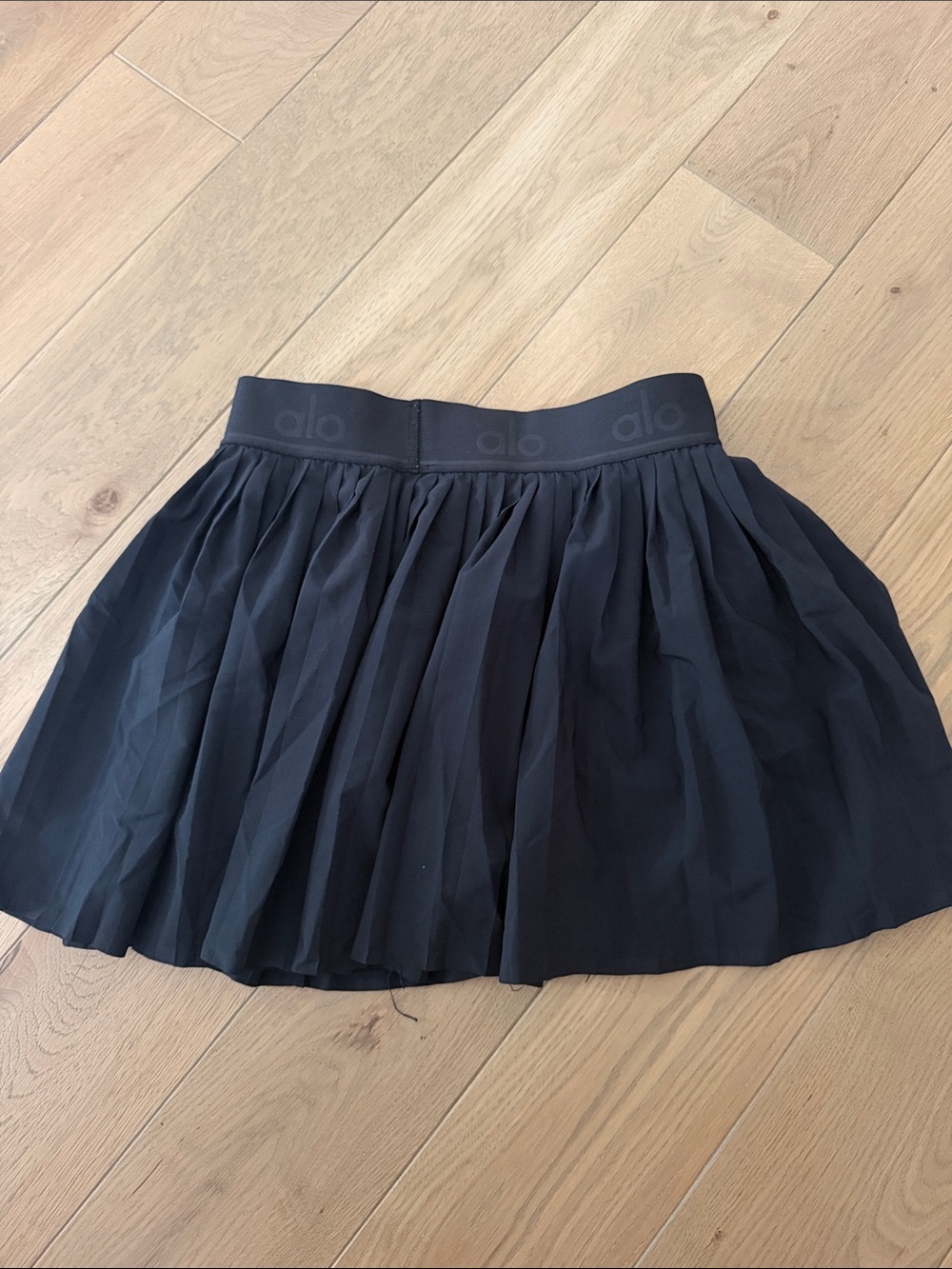 Alo Tennis Skirt - Picture 2 of 2